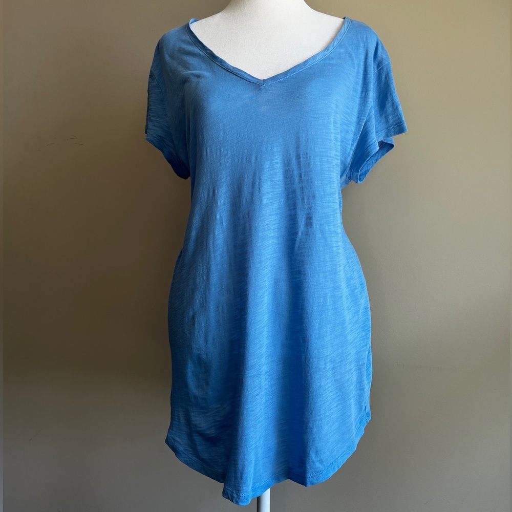 GAP Women’s Large Easy Tee in Blue
